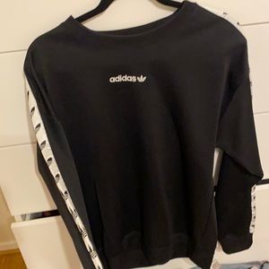 Adidas crewneck